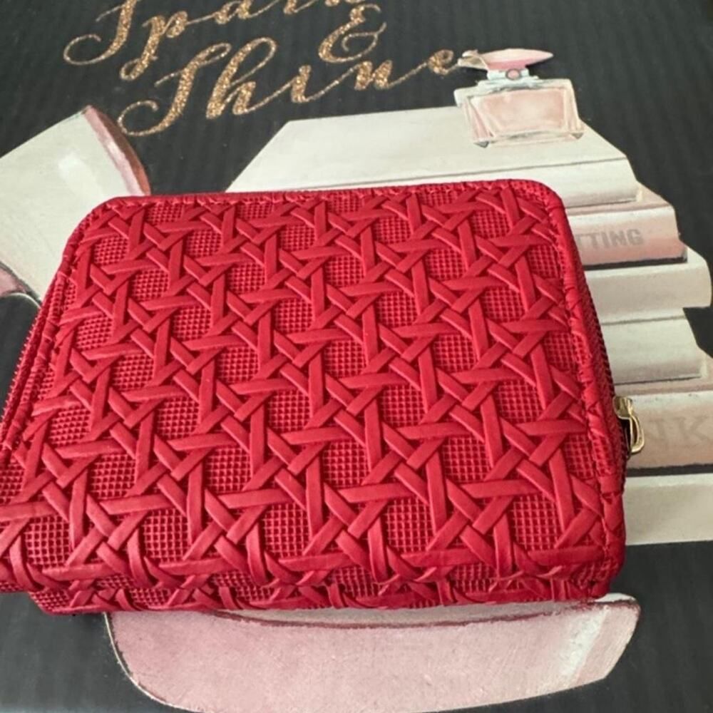 Red woven wallet with gold - Picture 2 of 4